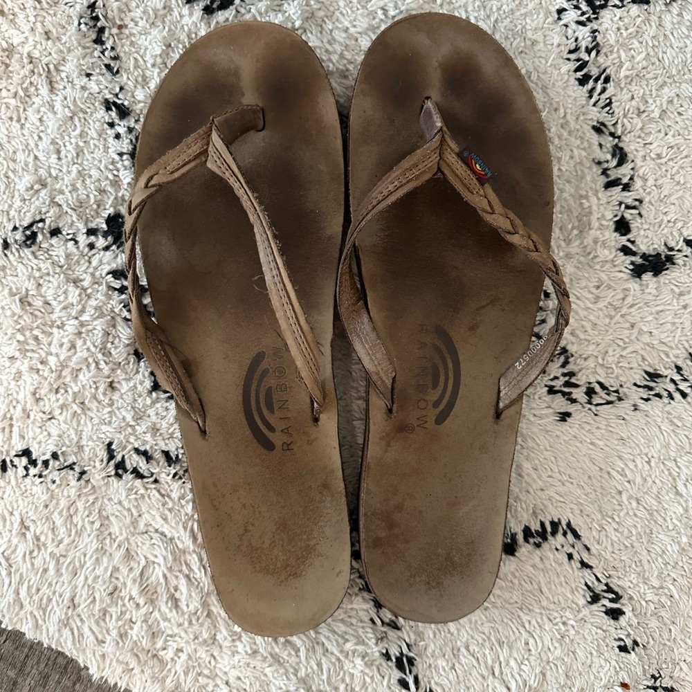 Women’s Rainbow Sandals Size 10